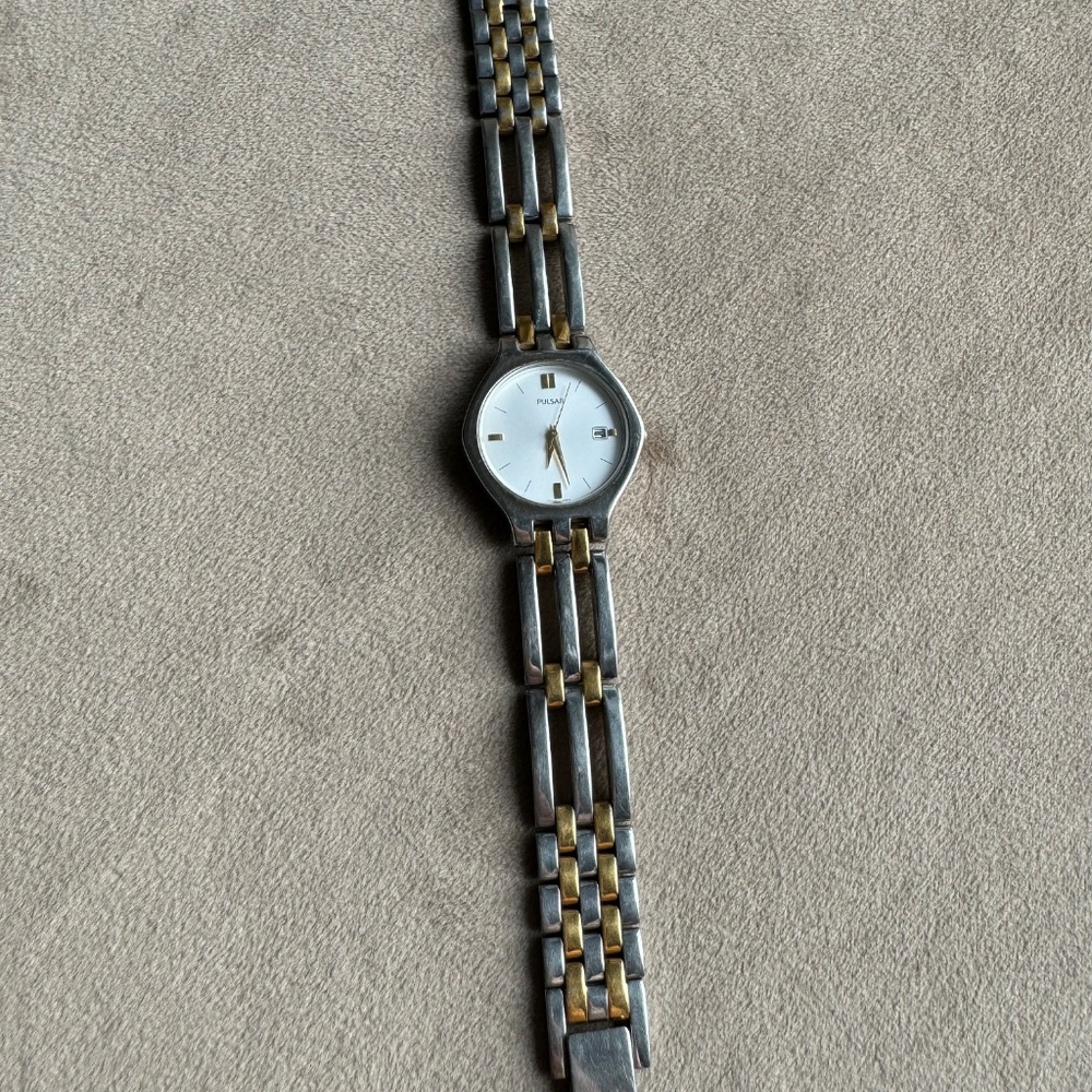 Two Tone Sleek Pulsar With Date Dial - image 7